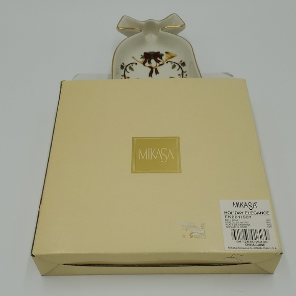 Vintage Mikasa Holiday Elegance Bell Shape Dish Fine China Ivory Green - Picture 13 of 15